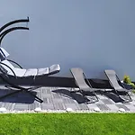 Relax Garden