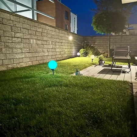 Relax Garden 아파트 코워브제크